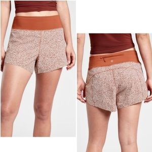 Athletes Printed Run With It Shorts 3.5”